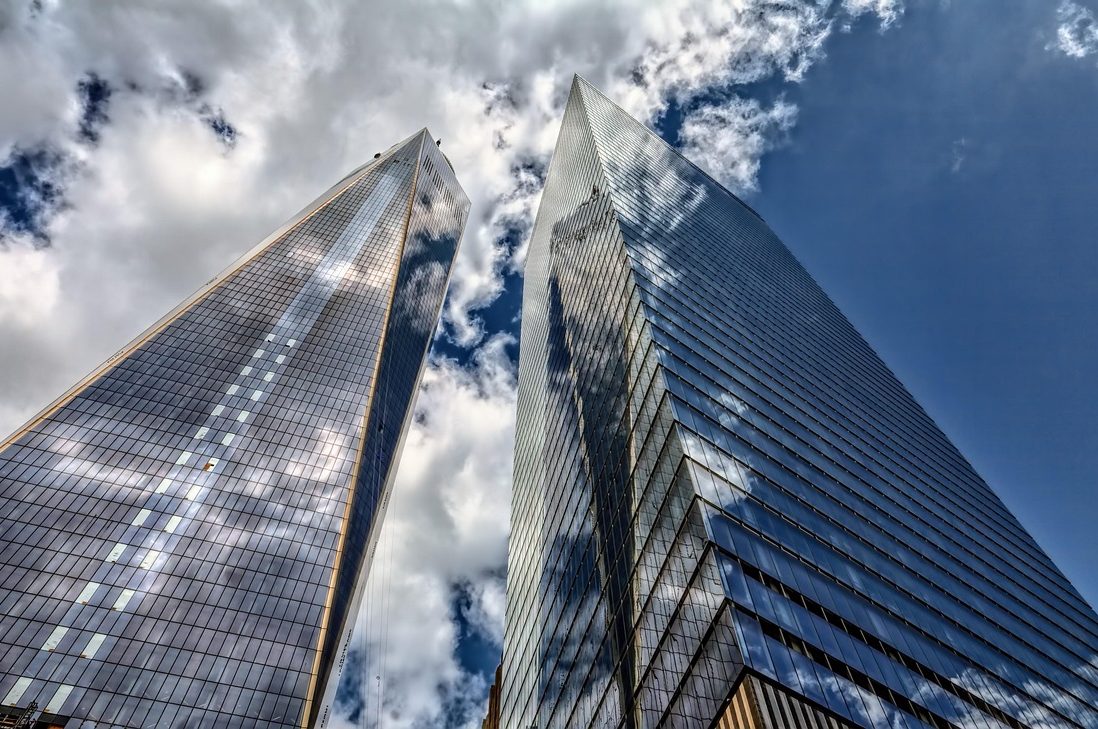 skyscraper, architecture, city, heaven, new york, building, america, manhattan, usa, sightseeing, ny, big apple, nature, clouds, blue, high, glass facade, facade, smooth, modern, window, office building, 1wtc-3094696.jpg